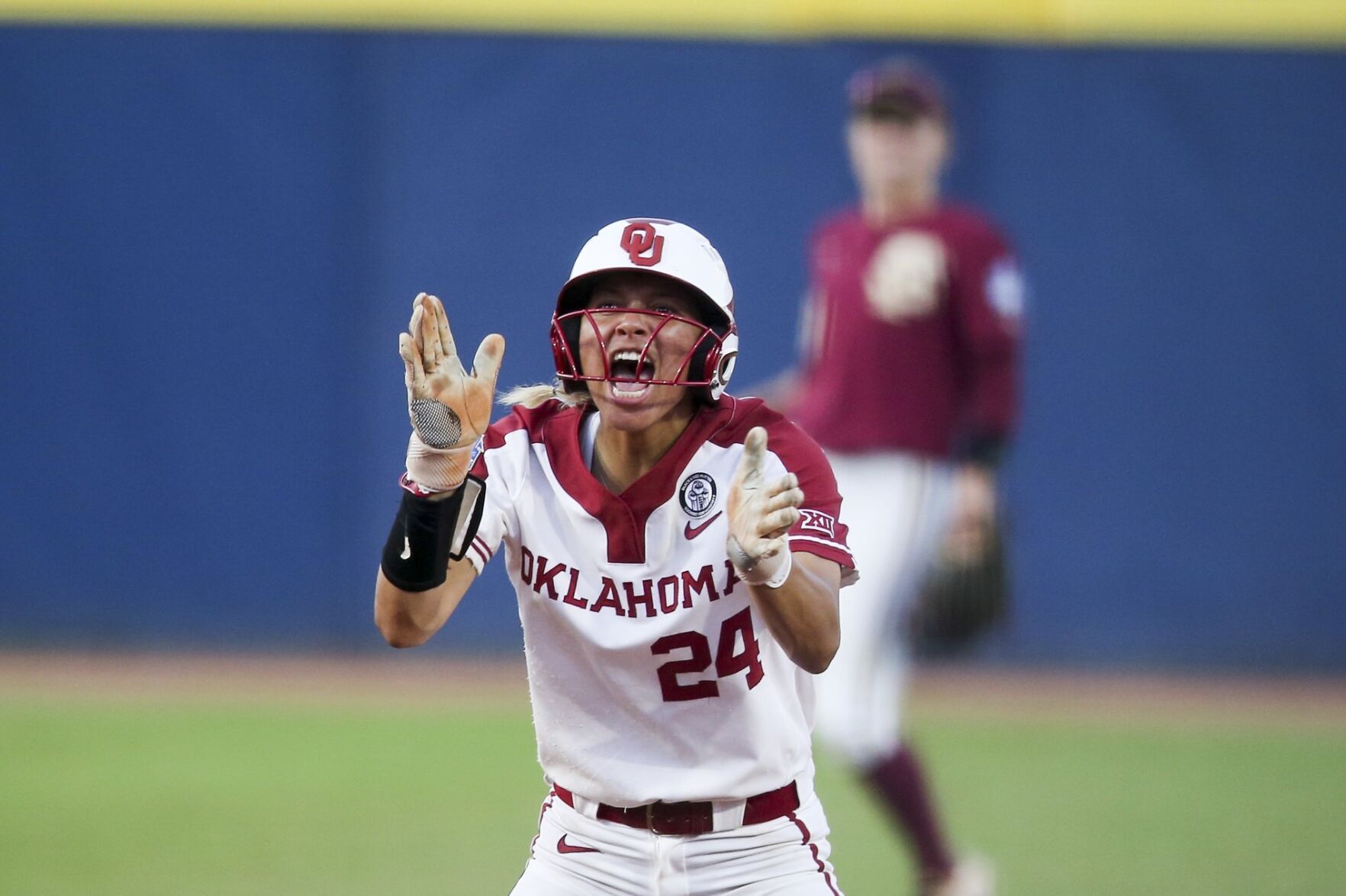College World Series Championship Oklahoma vs Florida State